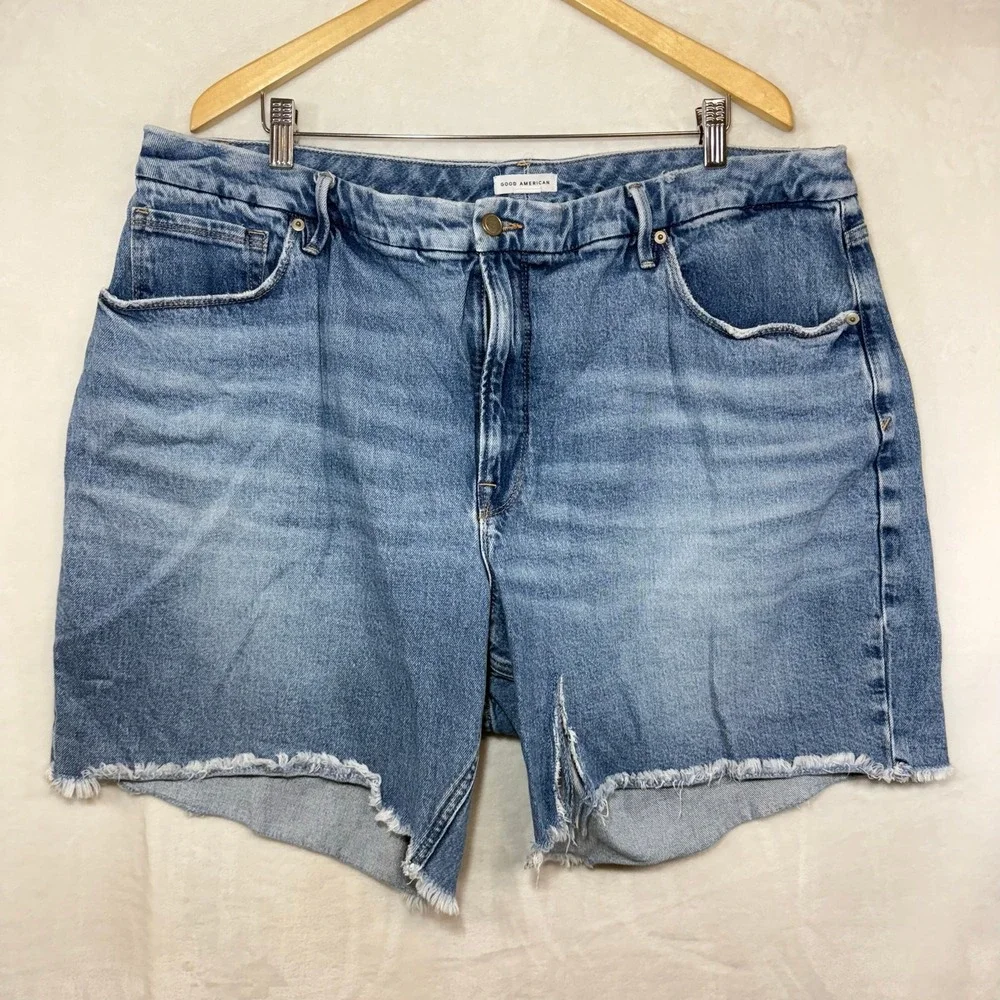 Good American 20W Plus Good Icon Denim Shorts Retro Distress Ripped Summer Beach - Picture 2 of 12